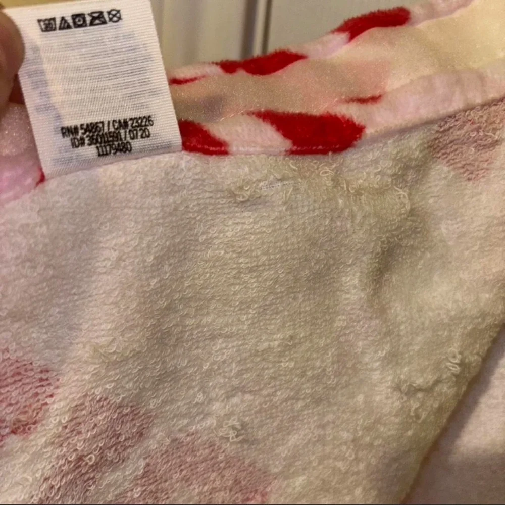 2020 PINK Victoria's Secret Pink and Red Logo towel #vs #pink #towel
